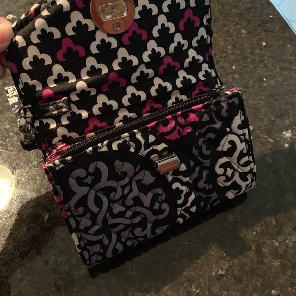 Vera Bradley Wristlet - Picture 4 of 4